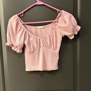 Womens cropped pink top with puffy sleeves